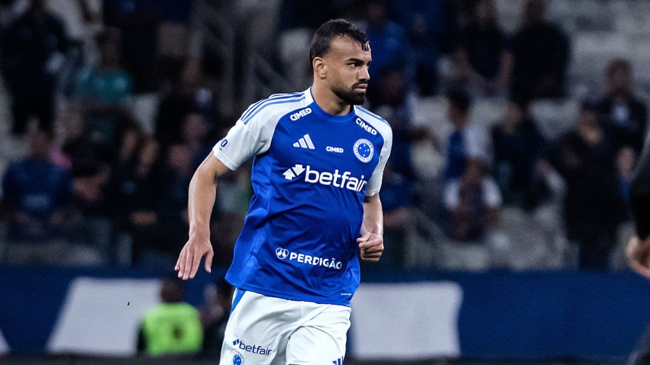 Fabrício Bruno foi absolvido por expulsão diante do Palmeiras