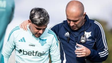 Cruzeiro toma decisão sobre a multa para liberar Fagner contra o Corinthians, na Copa do Brasil; veja