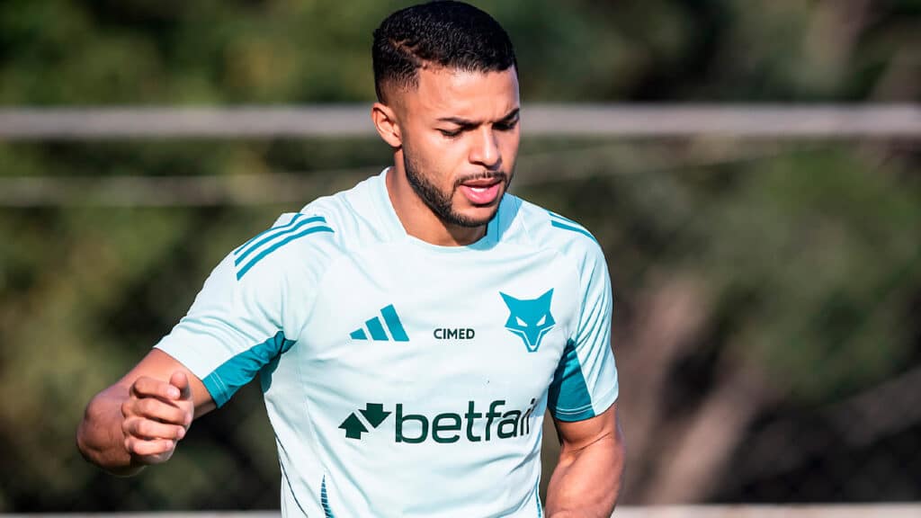 Wanderson inicia a transição para a preparação física e fica próximo de retornar ao Cruzeiro
